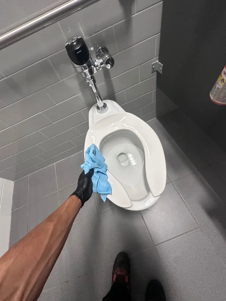 Commercial Cleaning project by G'Owns General Contractor in Anderson, South Carolina