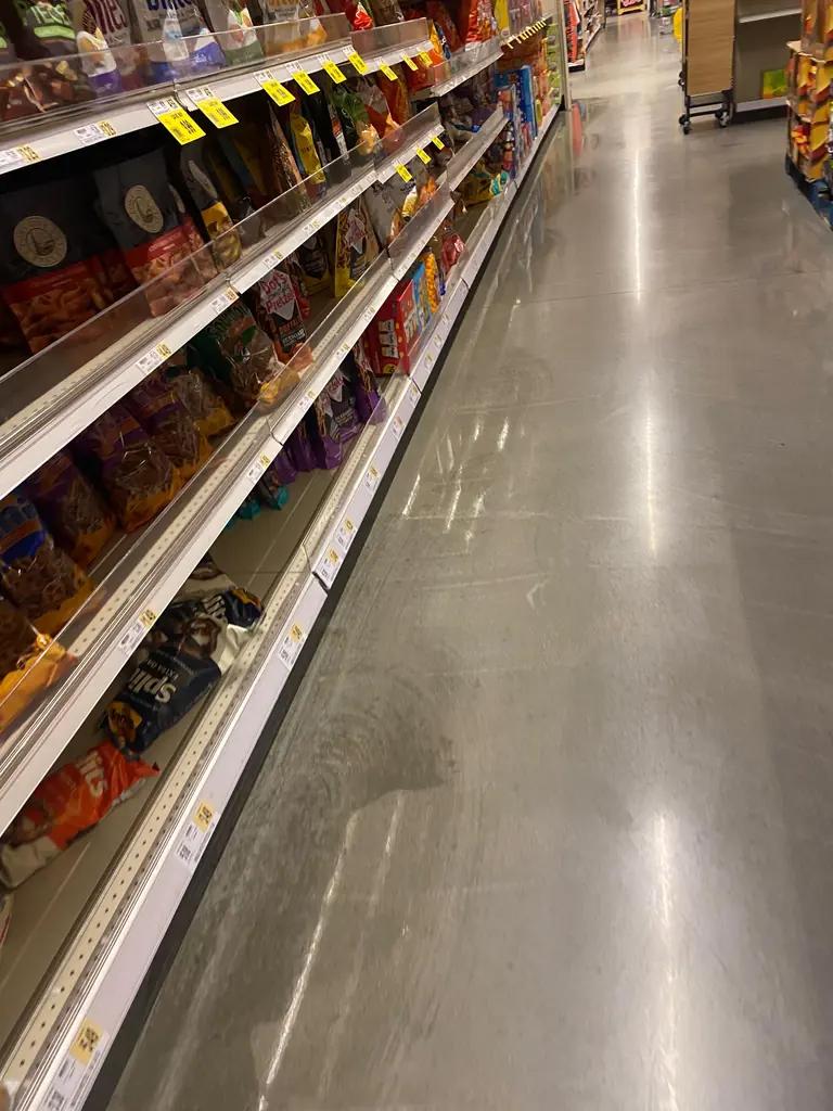 Snack aisle floor brought back to a shine overnight